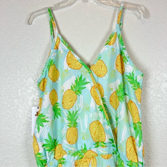 Tipsy Elves Pineapple Print Summer Romper Shorts Spaghetti strap size Large NEW - Picture 6 of 12